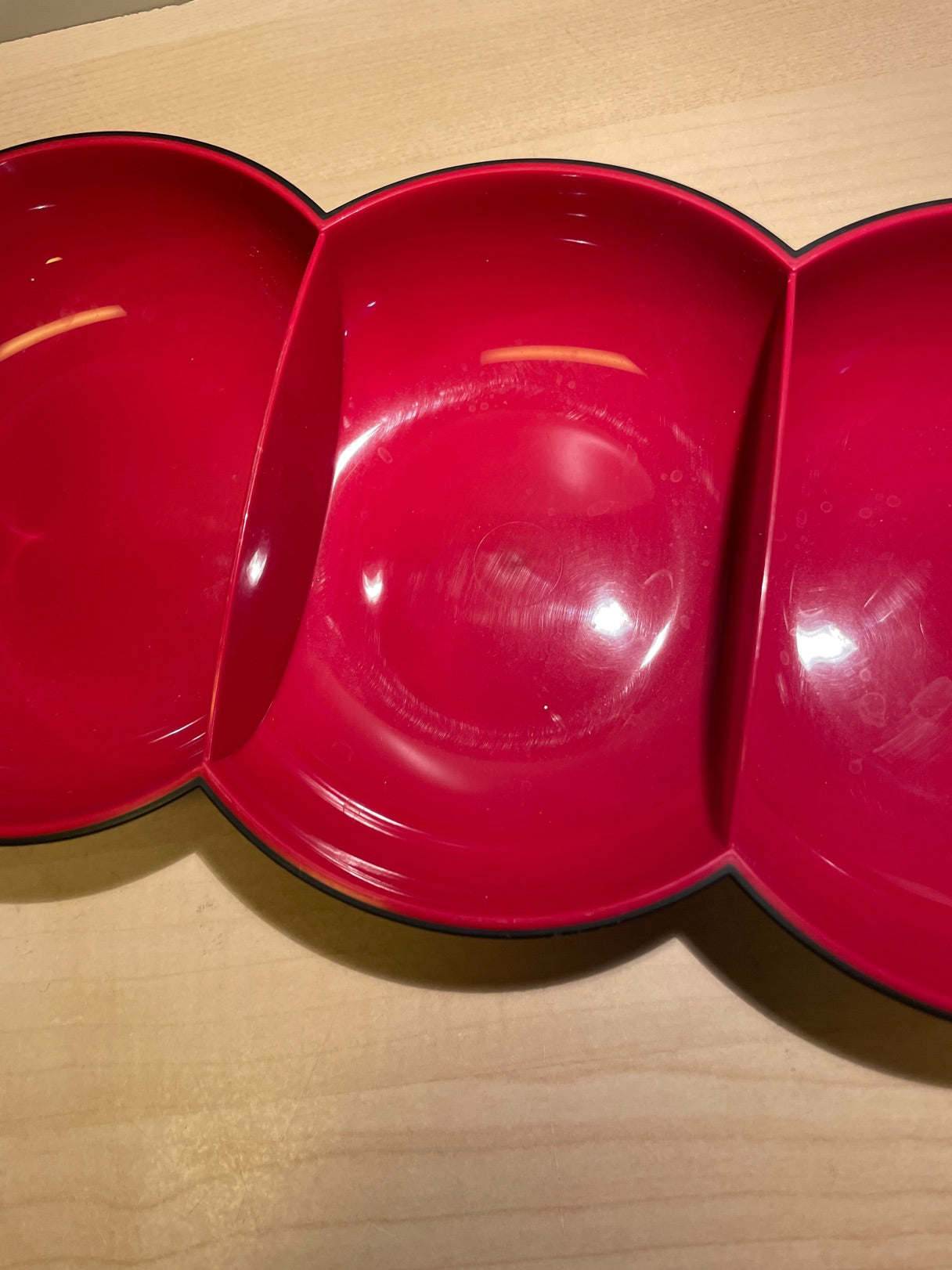 Tupperware serverings center